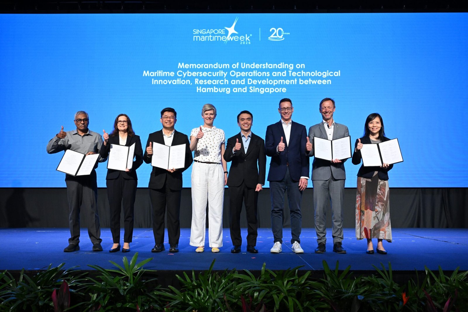 mpa-hpa-mou-photo-op(2)